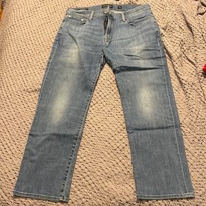 Men’s lucky brand relaxed fort jeans